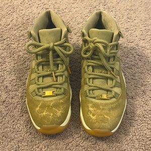 Best 25+ Deals for Jordan 11 Gold 